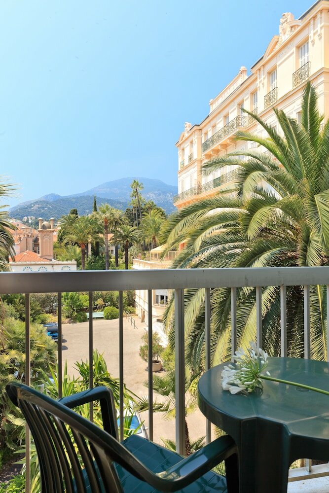 Фото Best Western Hotel Mediterranee Menton