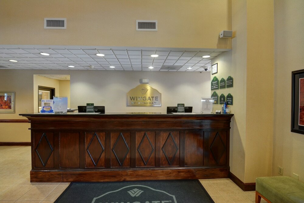 Фото Wingate by Wyndham Charlotte Airport South I-77 Tyvola Road