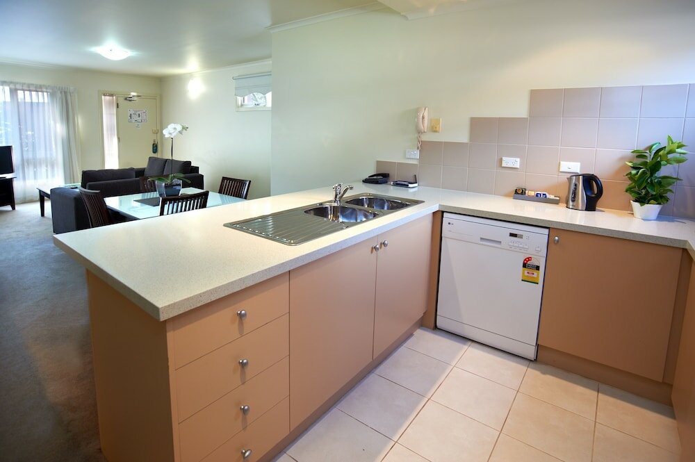 Фото Comfort Apartments Royal Gardens