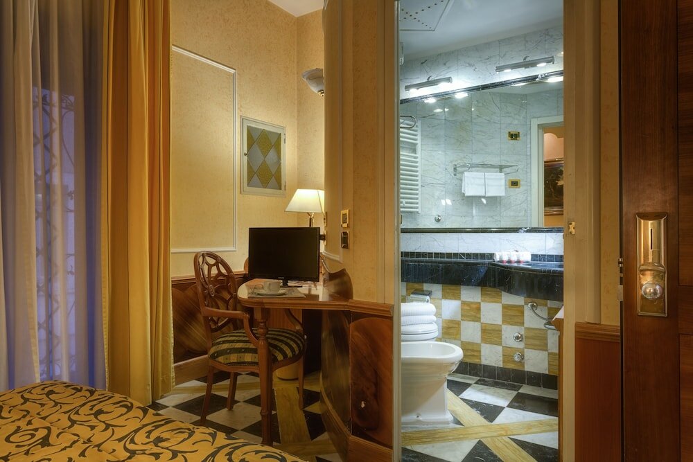 Фото Comfort Hotel Bolivar