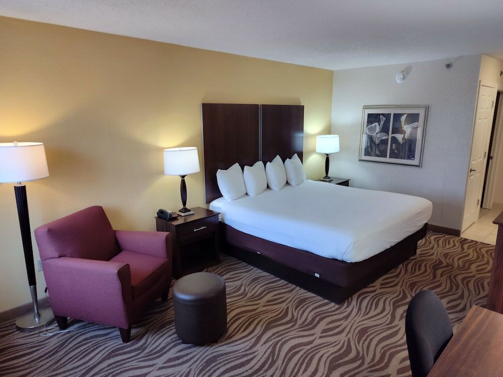 Фото Best Western Plus Oak Mountain Inn