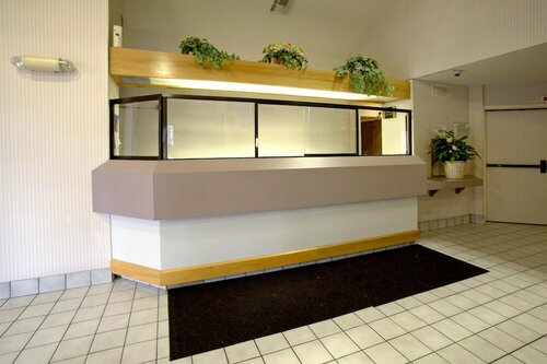 Гостиница Americas Best Value Inn Addison Dallas