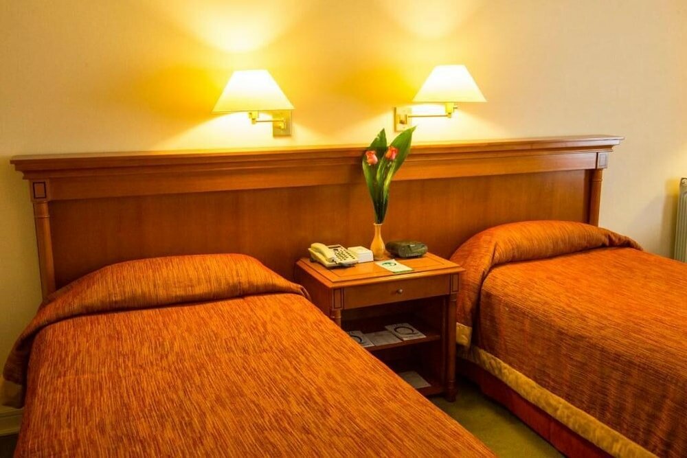 Фото Austral Hotel