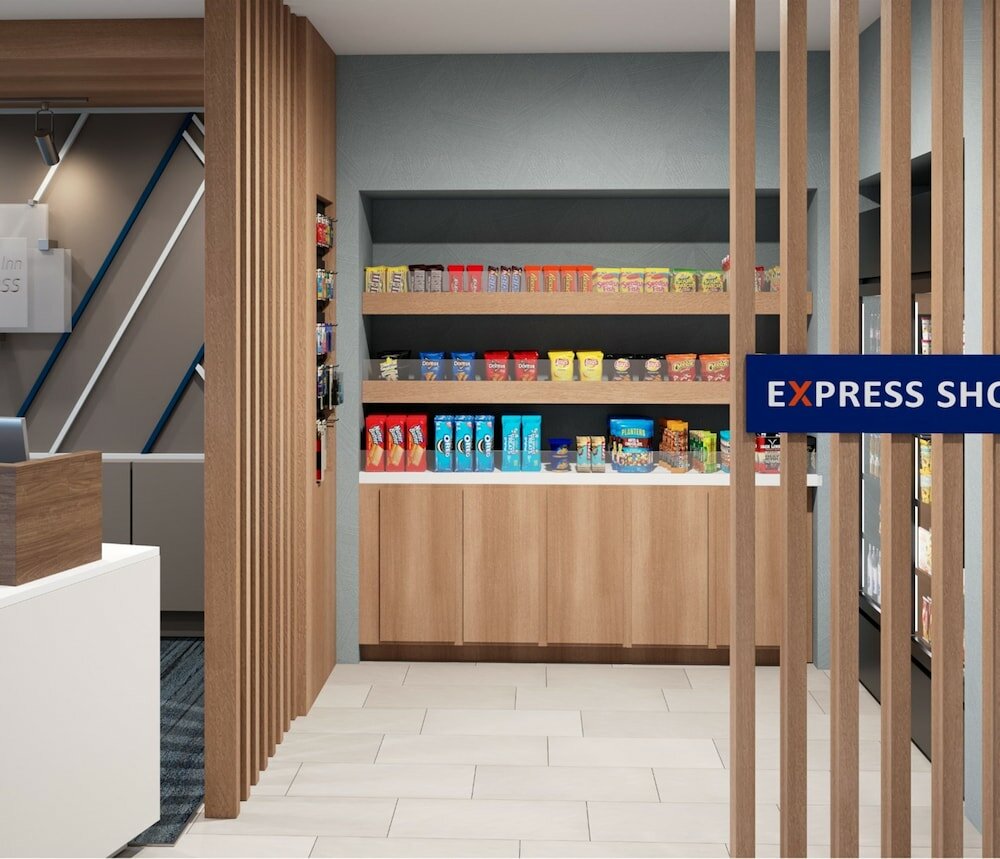 Фото Holiday Inn Express Gloucester, an Ihg Hotel