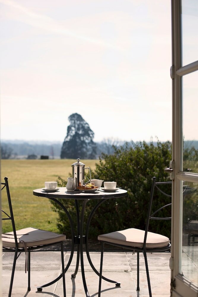 Фото Buxted Park Hotel