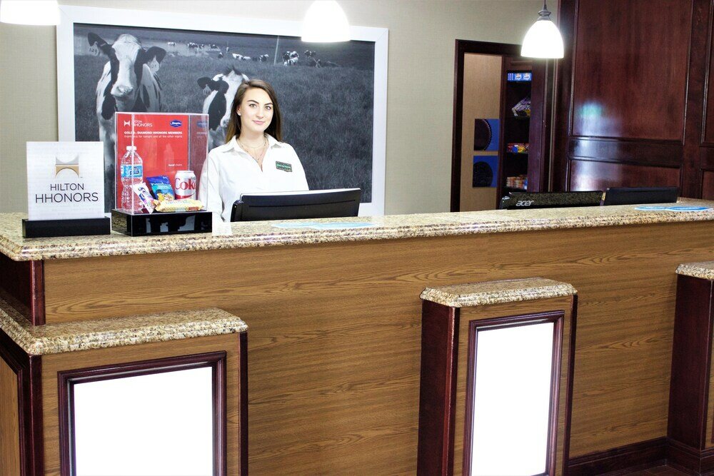 Фото Hampton Inn Seguin