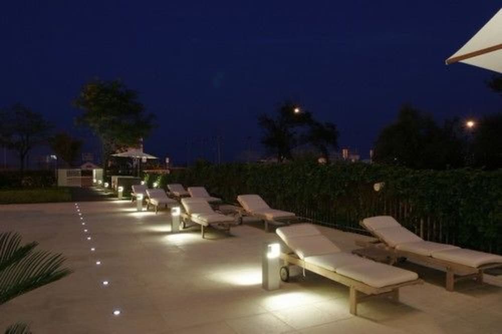 Фото Le Rose Suite Hotel