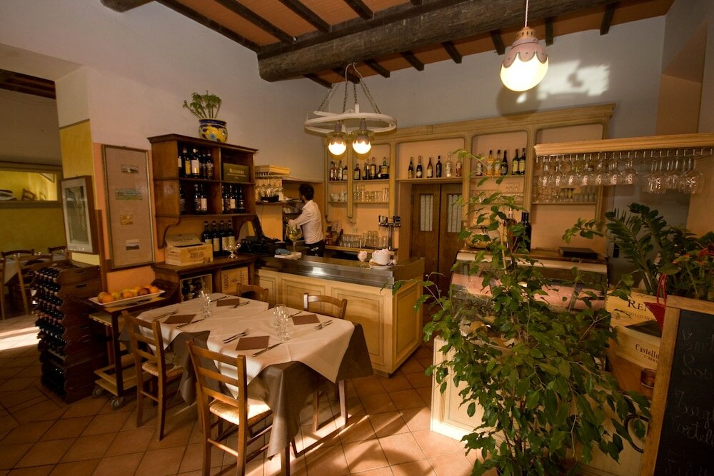 Фото Hotel Gli Orzali