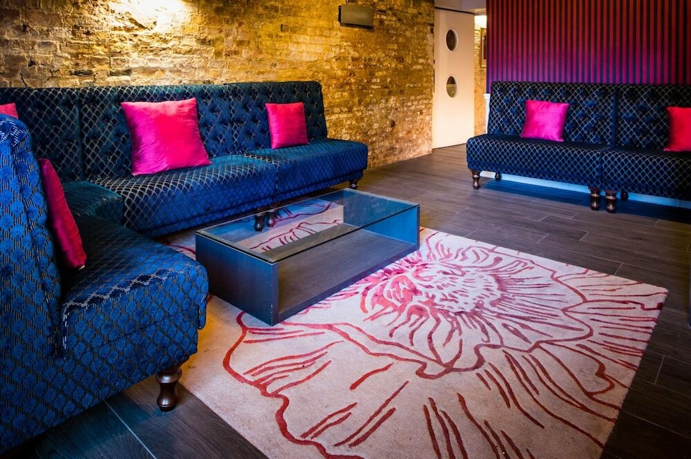 Фото The Varsity Hotel & SPA