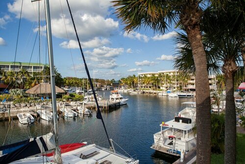 Гостиница Courtyard by Marriott Key Largo