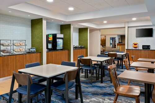 Гостиница Fairfield Inn & Suites by Marriott Clearwater в Клируотере