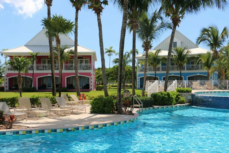 Гостиница Old Bahama Bay Resort & Yacht Harbour