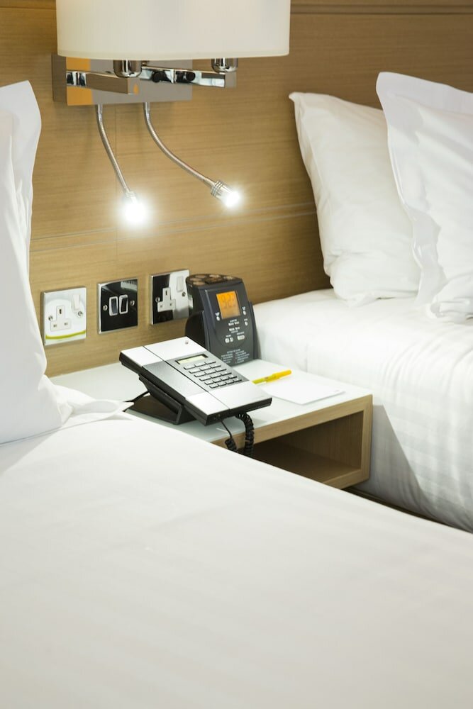 Фото Hilton Garden Inn Glasgow City Centre