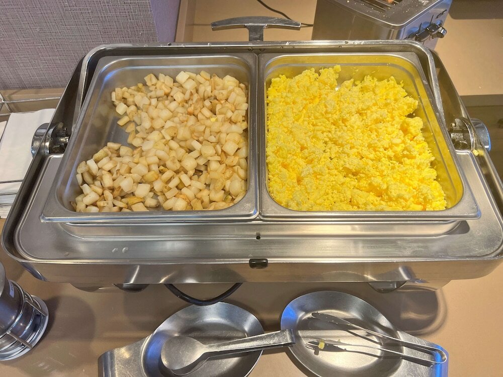 Фото SureStay Plus Hotel by Best Western Tempe University