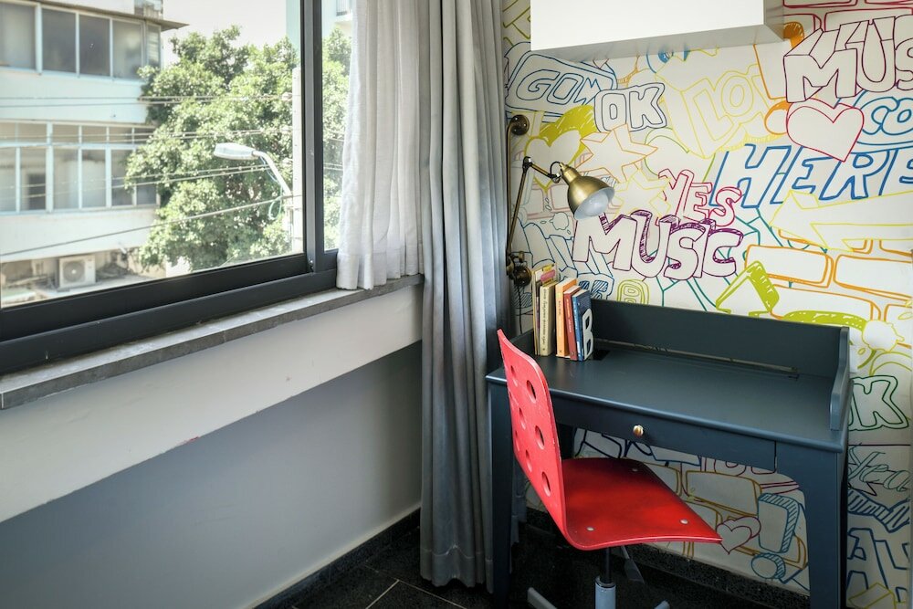 Фото Turquoise Chic Dizengoff Ctr by SeaNRent