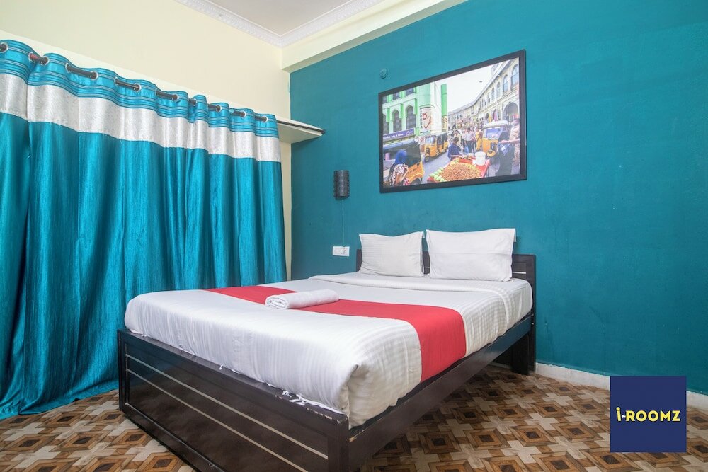 Фото отеля 2