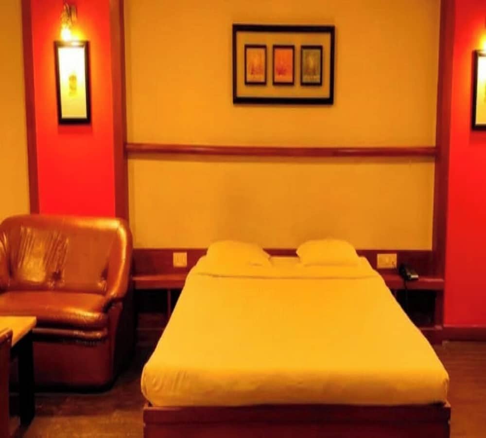 Фото Quaint Suites