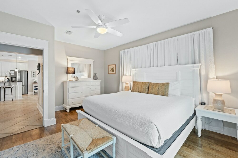 Фото Bel Air Beach Condos by Phg