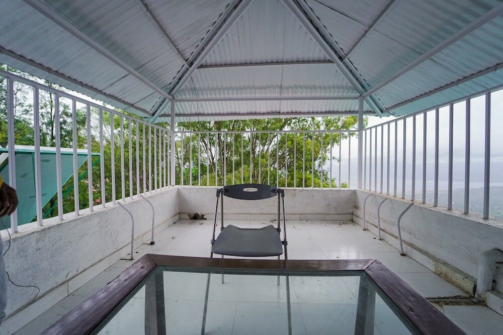 Фото The Signature Crest