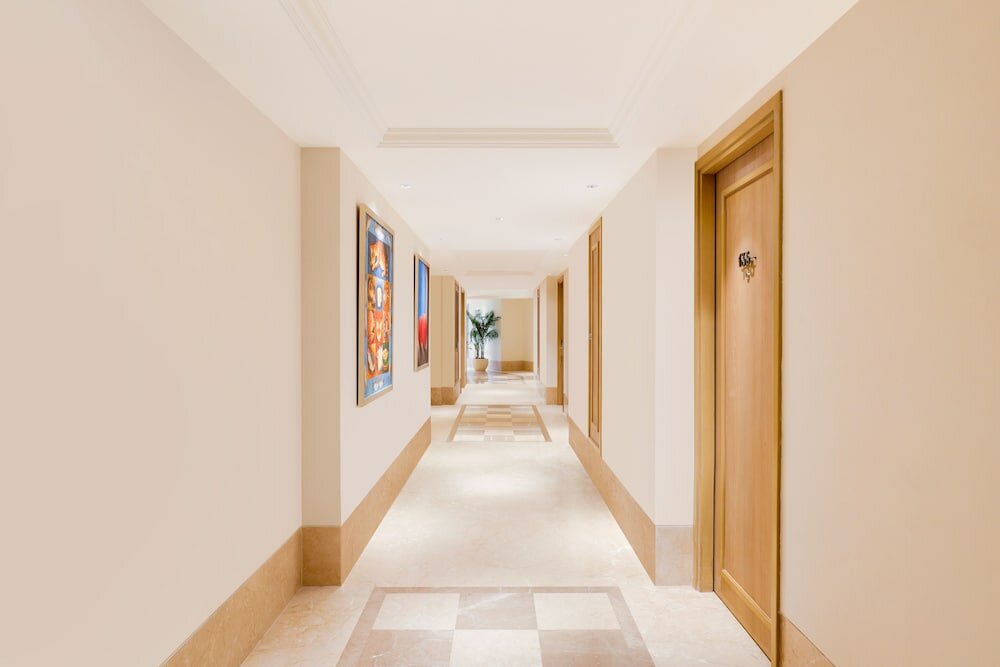 Фото Aurika, Mumbai Skycity – Luxury by Lemon Tree Hotels