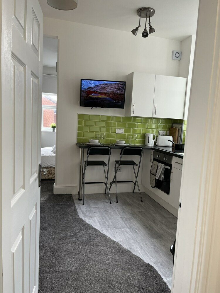 Фото Modern 1 bed Studios for Comfy Stay in Preston