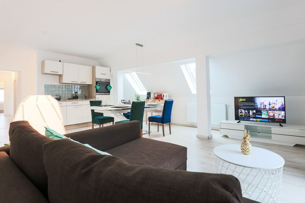 Фото Bright Augsburg Lechhausen