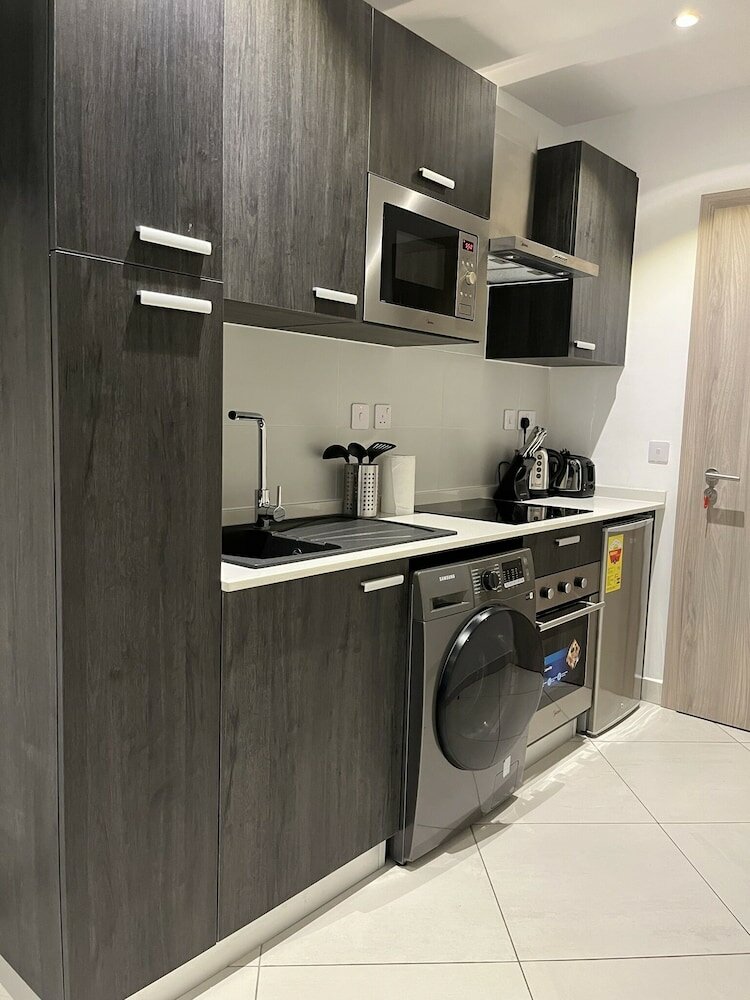 Фото Embassy Gardens