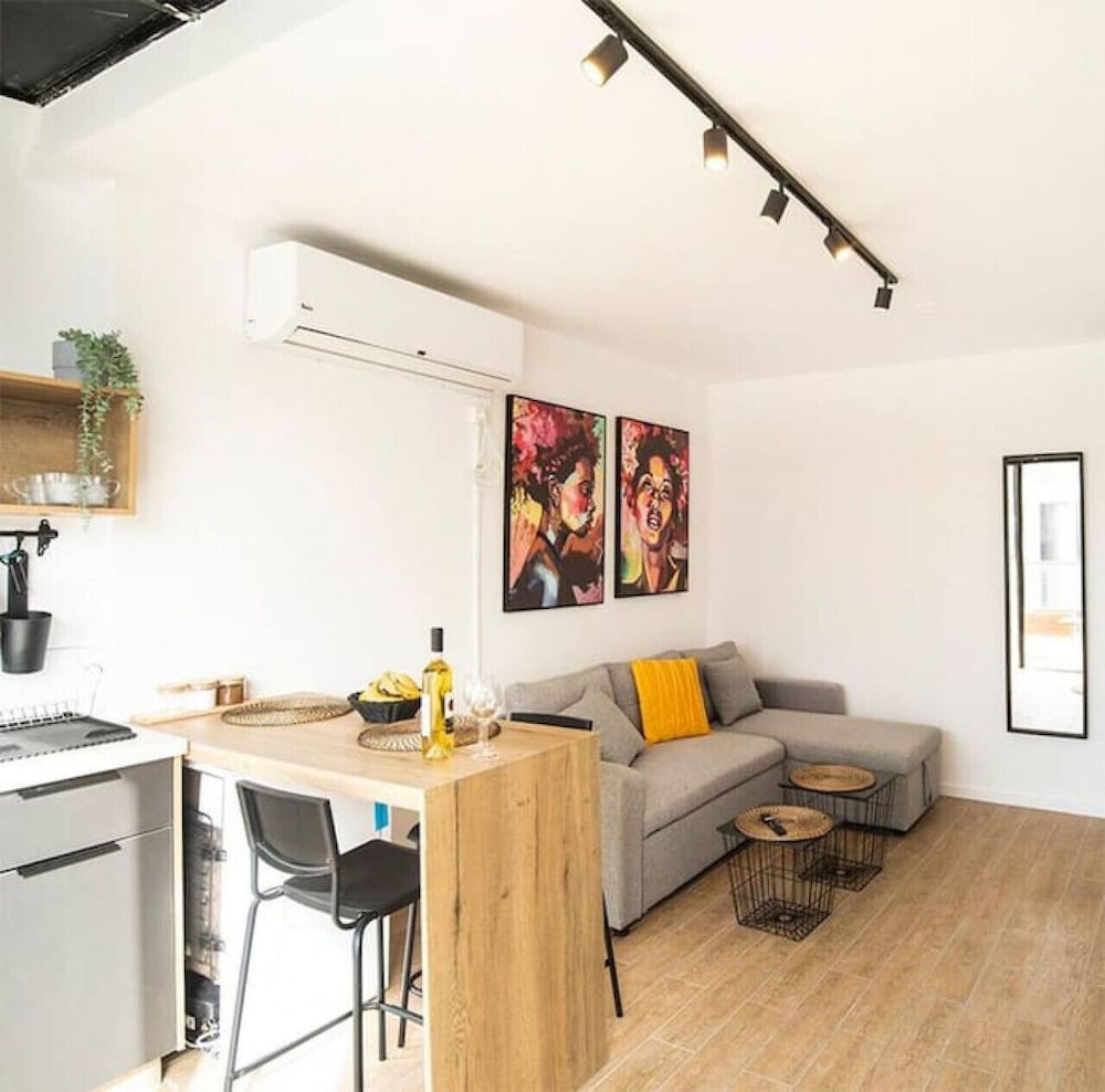 Фото HaYarkon Apartments