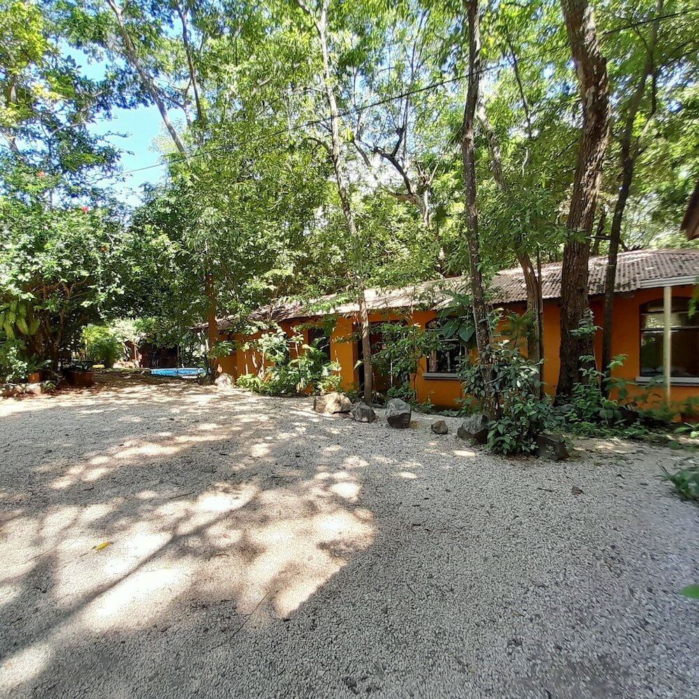 Фото Hotel Cabinas La Playa