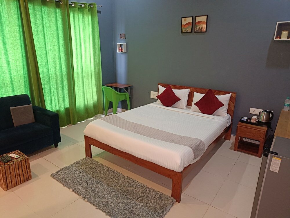 Фото Laksh Grand Resort