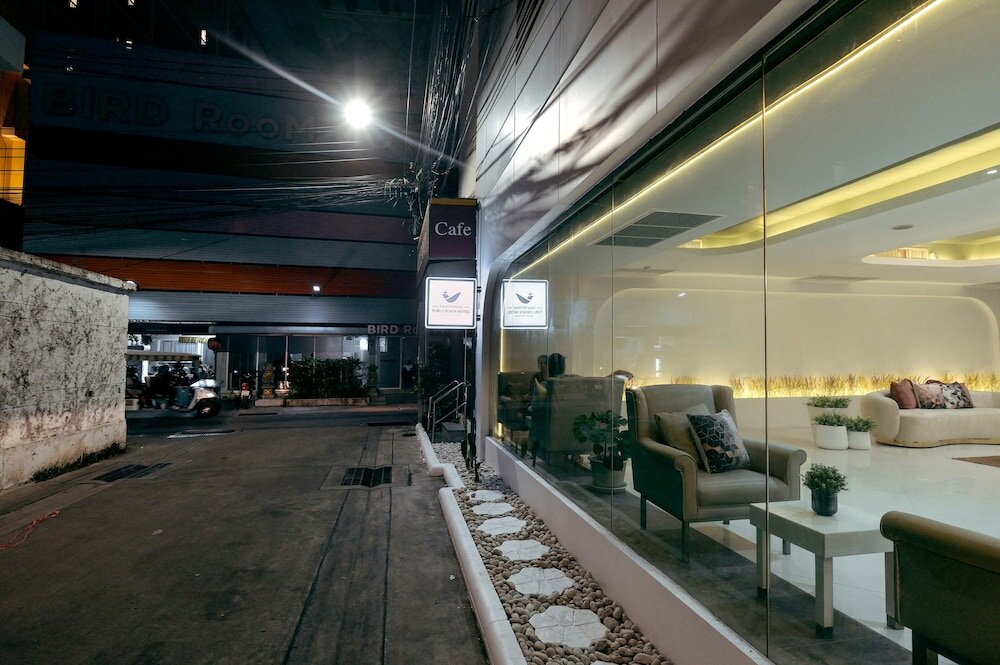 Фото Tori Crown Hotel