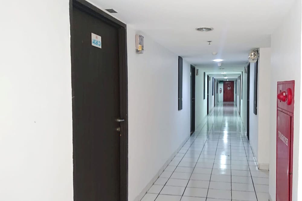 Фото Collection O 92981 Apartemen The Jarrdin