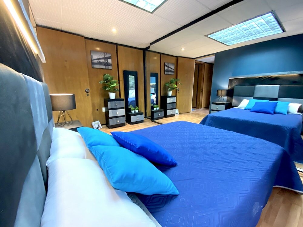 Фото Roomies hostel Cibeles