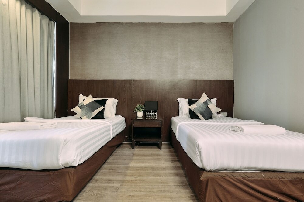 Фото Tori Crown Hotel