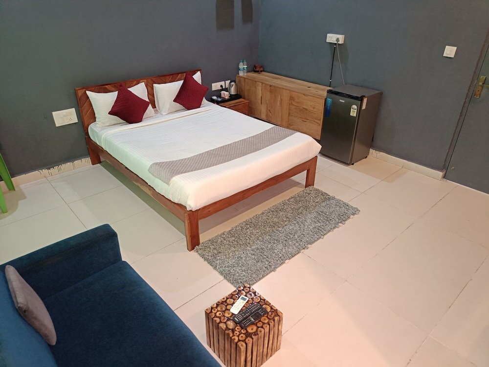 Фото Laksh Grand Resort