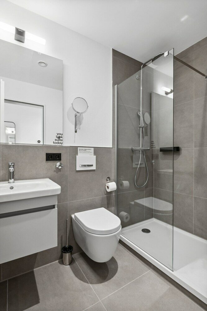 Фото Limehome Oberhausen Paul-Reusch-Str