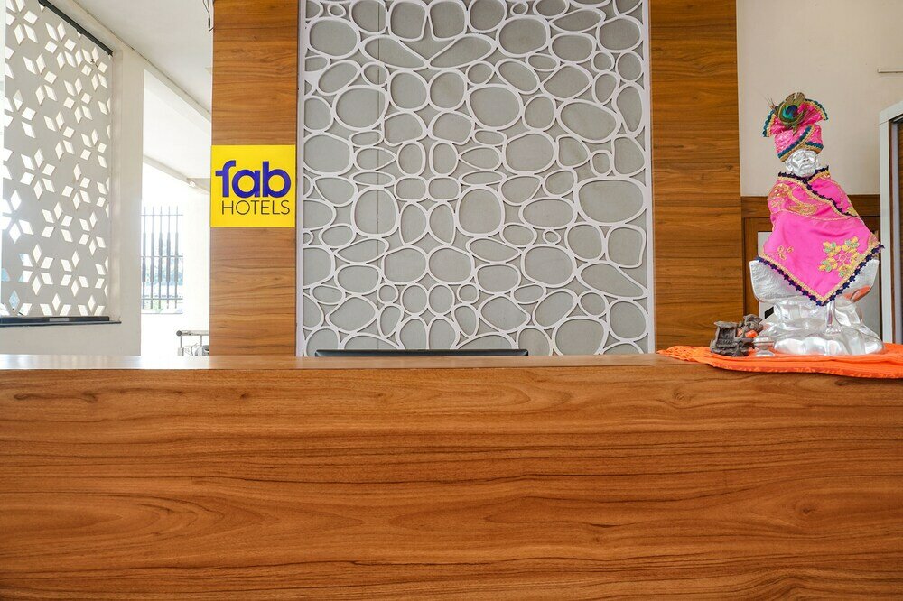 Фото Fabhotel Sai Sunandan