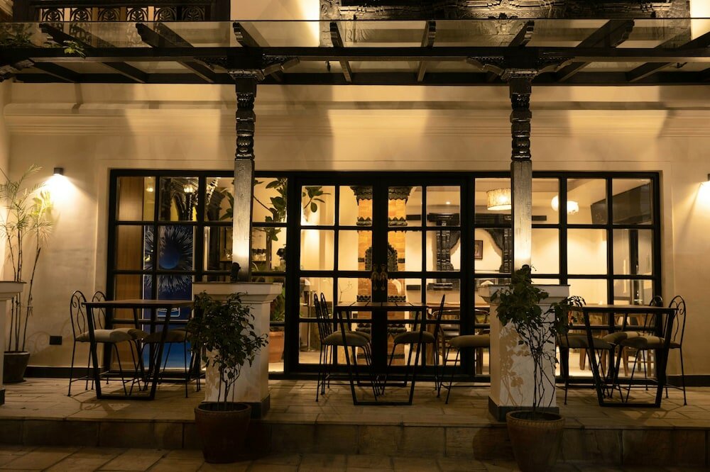 Фото Swarga Heritage Hotel