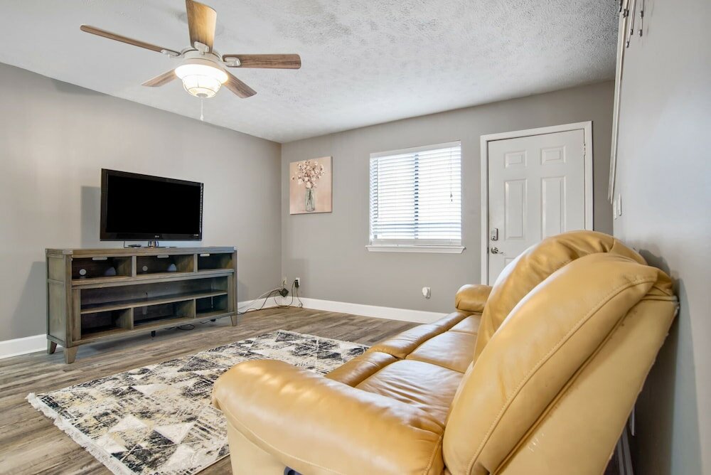 Фото White Sand Condo