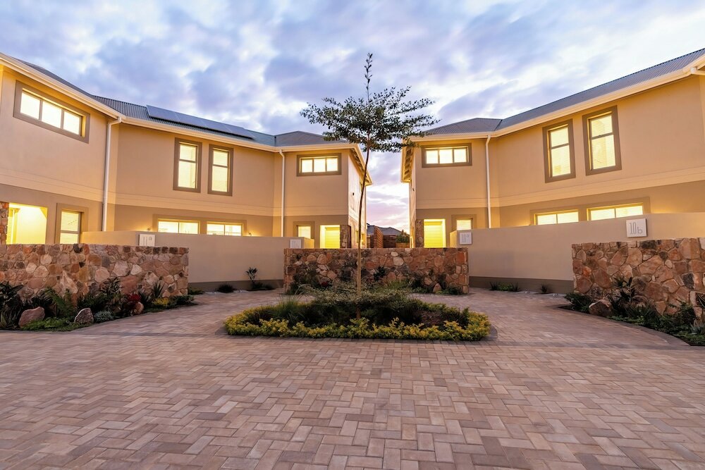 Фото Miombo Mews