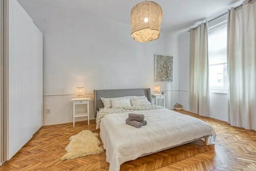 Гостиница Spacious Apartment In Heart Of Zagreb в Загребе