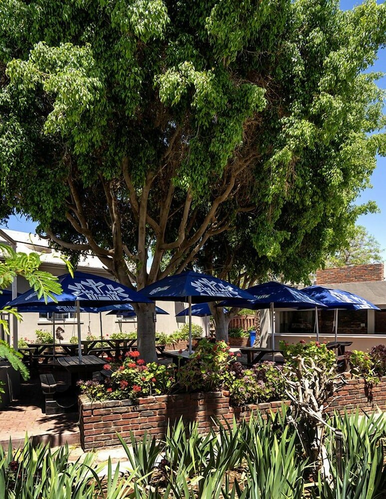 Фото Pofadder Inn by Country Hotels