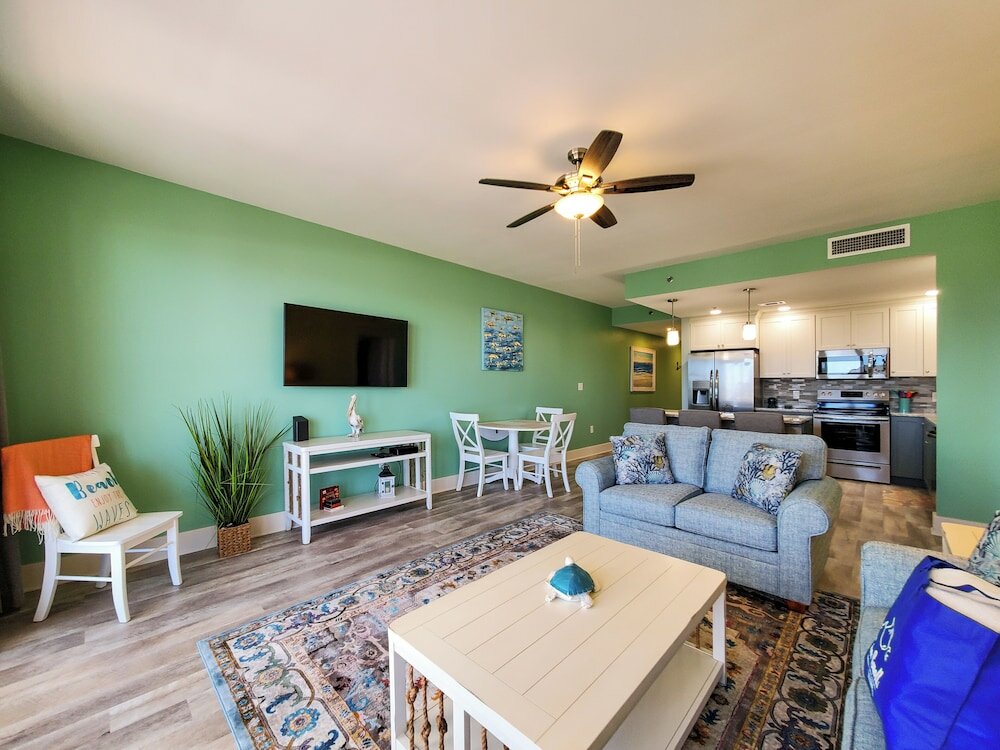 Фото Laketown Wharf 911 - Luxury at the Wharf