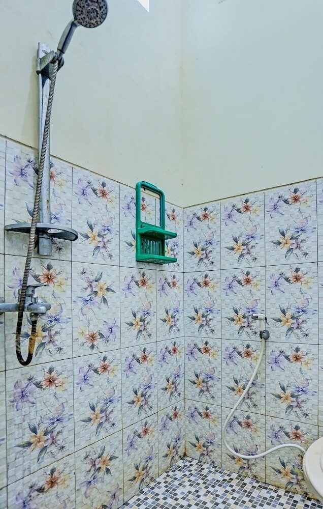 Фото Oyo 92387 Ratu Homestay Syariah