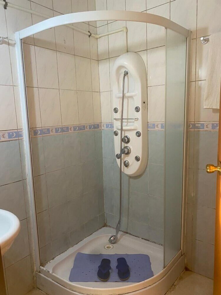 Фото Privacy Bar Resto & Accommodation