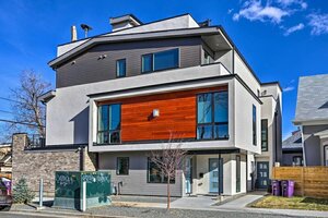 Гостиница Denver Studio w Hot Tub ~ 2 Mi to Downtown!