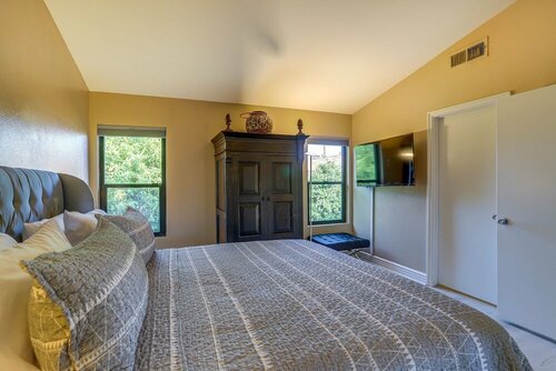 Гостиница Palm Desert Vacation Rental w Resort Amenities! в Палм Дезерте