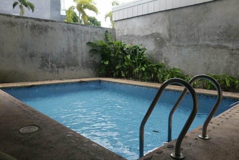 Гостиница Koregon Pool Villas