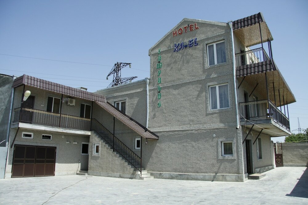 Фото отеля 1