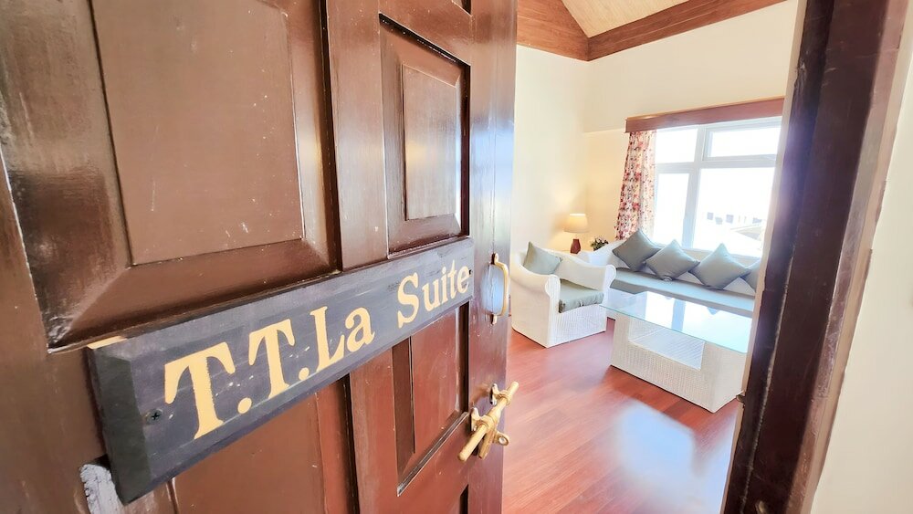 Фото Ivanhoe Hotel A Heritage Property